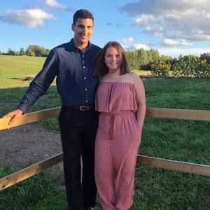 Meet your Posher, Devin